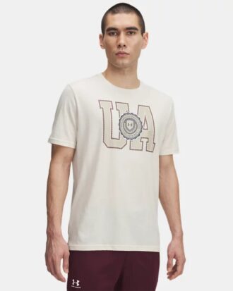 Camisa de manga corta con logotipo universitario