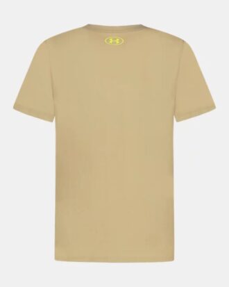 Camiseta de manga corta con logo de oso pescando