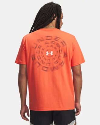 Camiseta de manga corta con logotipo difuminado