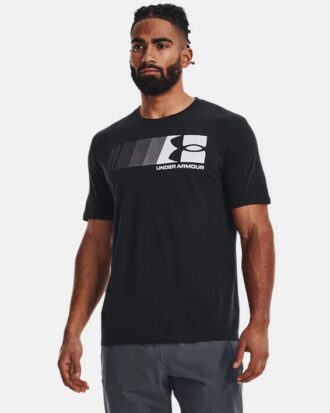 Camiseta Fast con logotipo en el pecho izquierdo