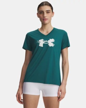 Camiseta Tech™ Graphic con cuello en V y manga corta Camiseta Tech™ Graphic con cuello en V y manga corta