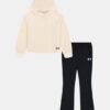 Conjunto Velour Little Flare Conjunto Velour Little Flare