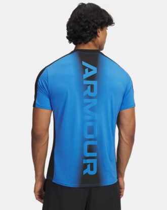 HeatGear® Wordmark manga corta