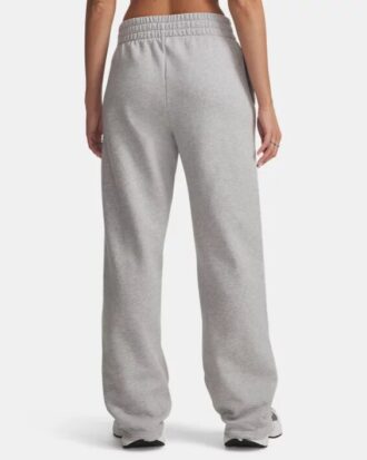Pantalones rectos de Rival Fleece
